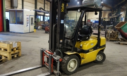 Yale-Gabelstapler-Flurfoerderzeug-Stapler-Hubstapler.jpg
