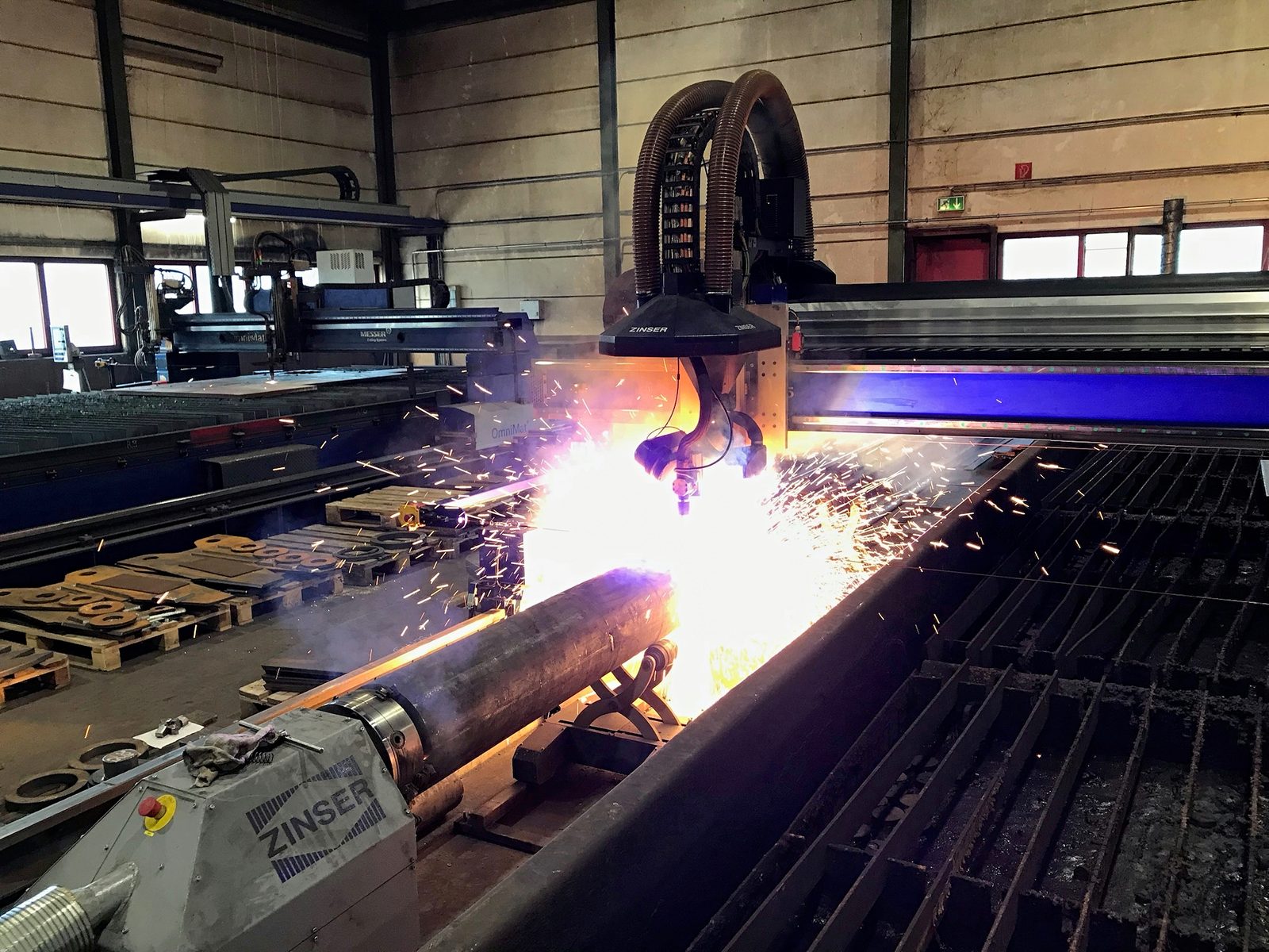 CNC Plasmaschneiden und 3D Rohrschneiden mit Fasenschnitt – Stahlbau-Zulieferer Bock Maschinenbau, Zinser Plasmaanlage Lorch