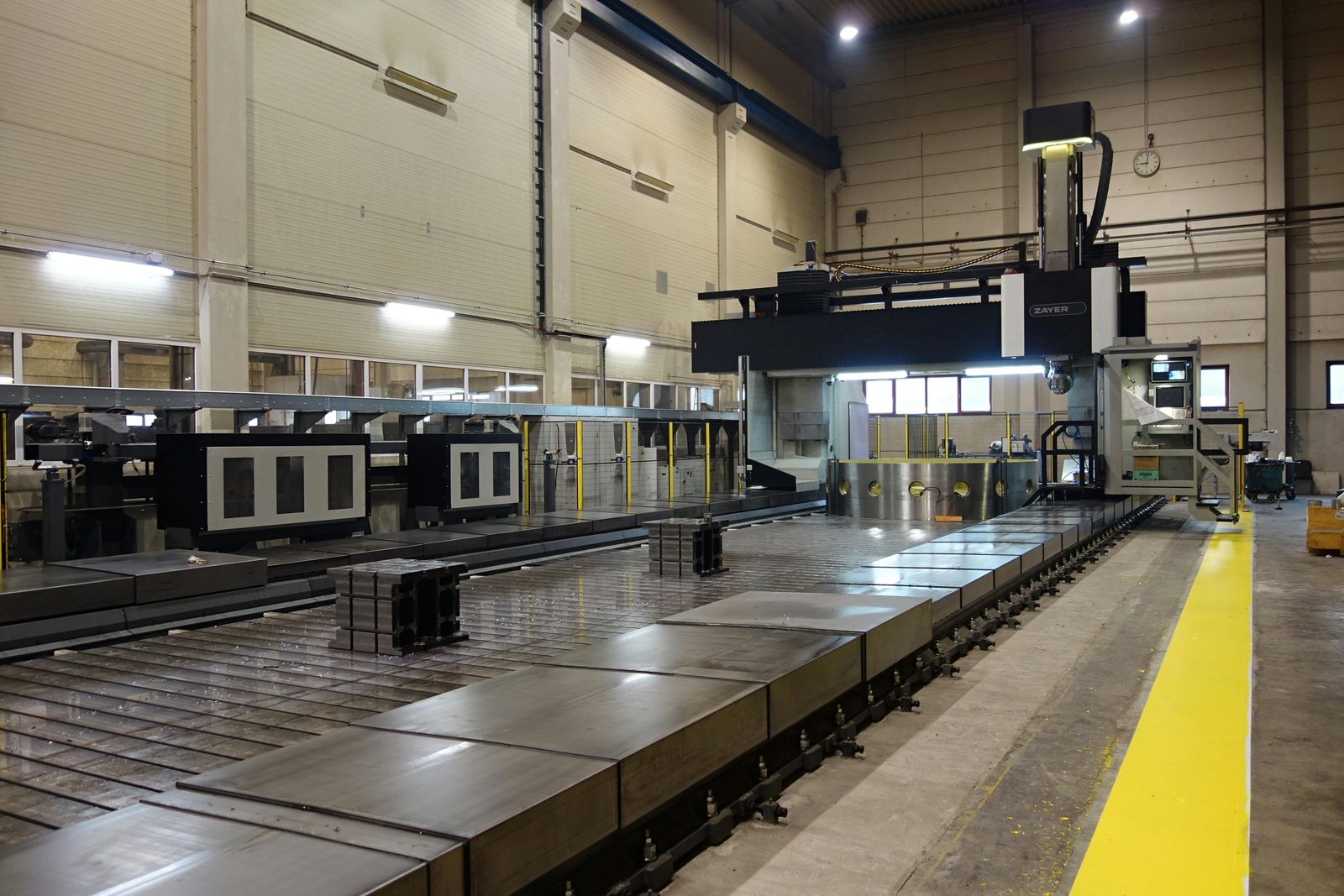 Portalständermaschine mit Bohrwerk und Fräszentrum CNC für Stahlbauteile, Schweißbaugruppen und Gussteile – Bock Lorch