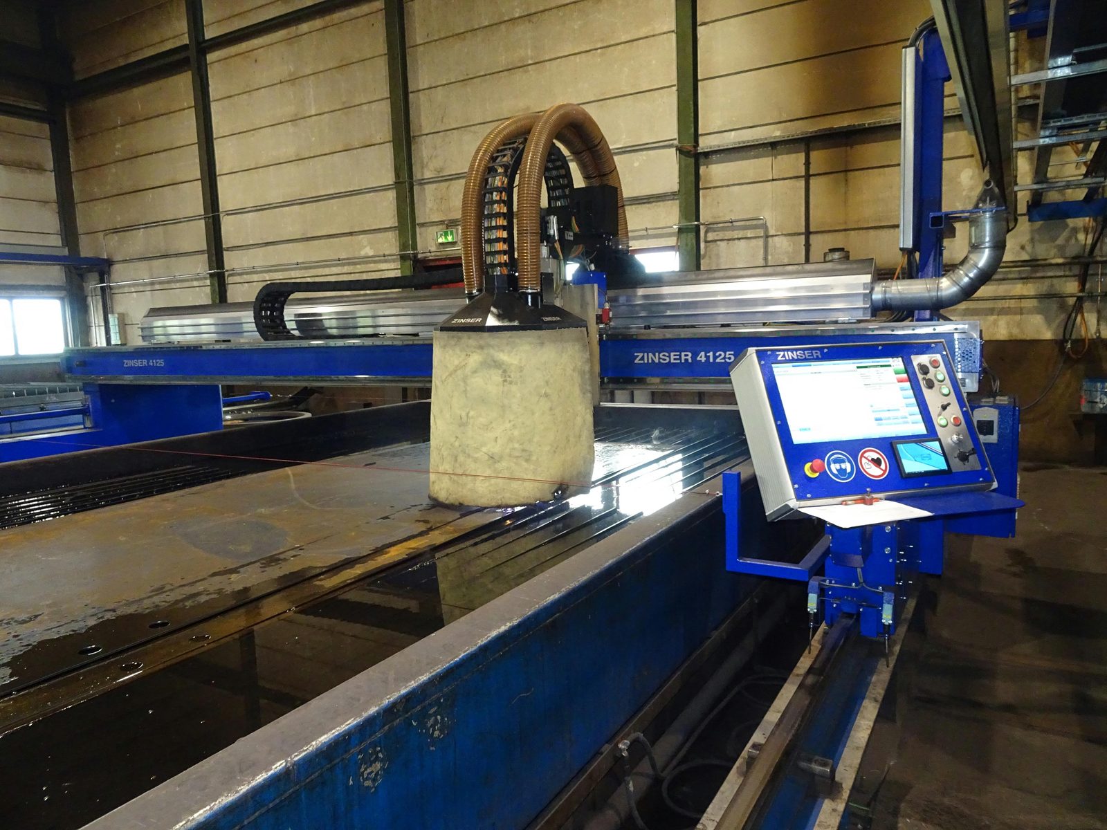 Zinser 4125 CNC Unterwasser-Plasmaschneidanlage 8.000 mm × 2.500 mm für präzises Plasmaschneiden